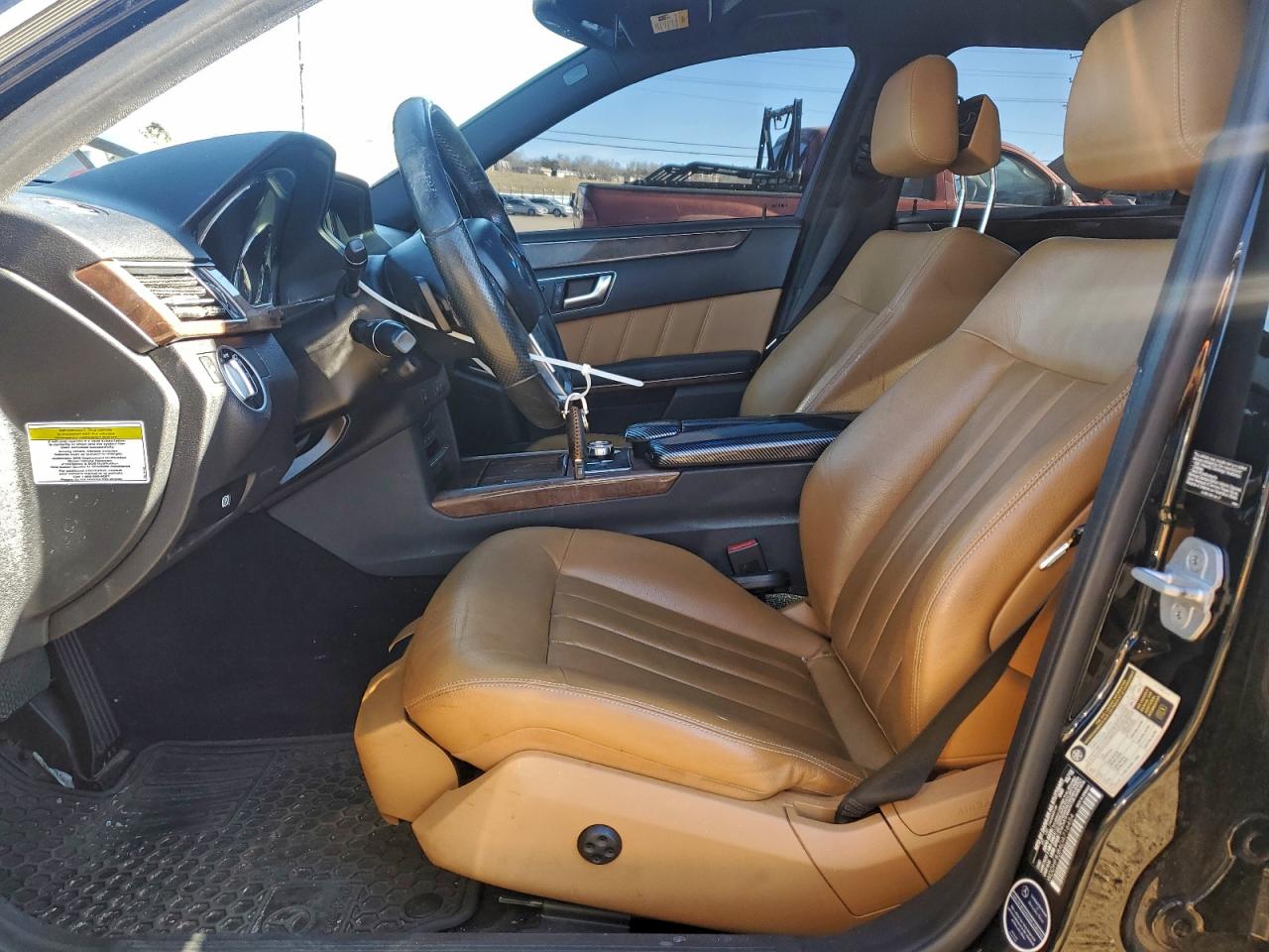 Mercedes-Benz E-Class 350 4matic Image 10