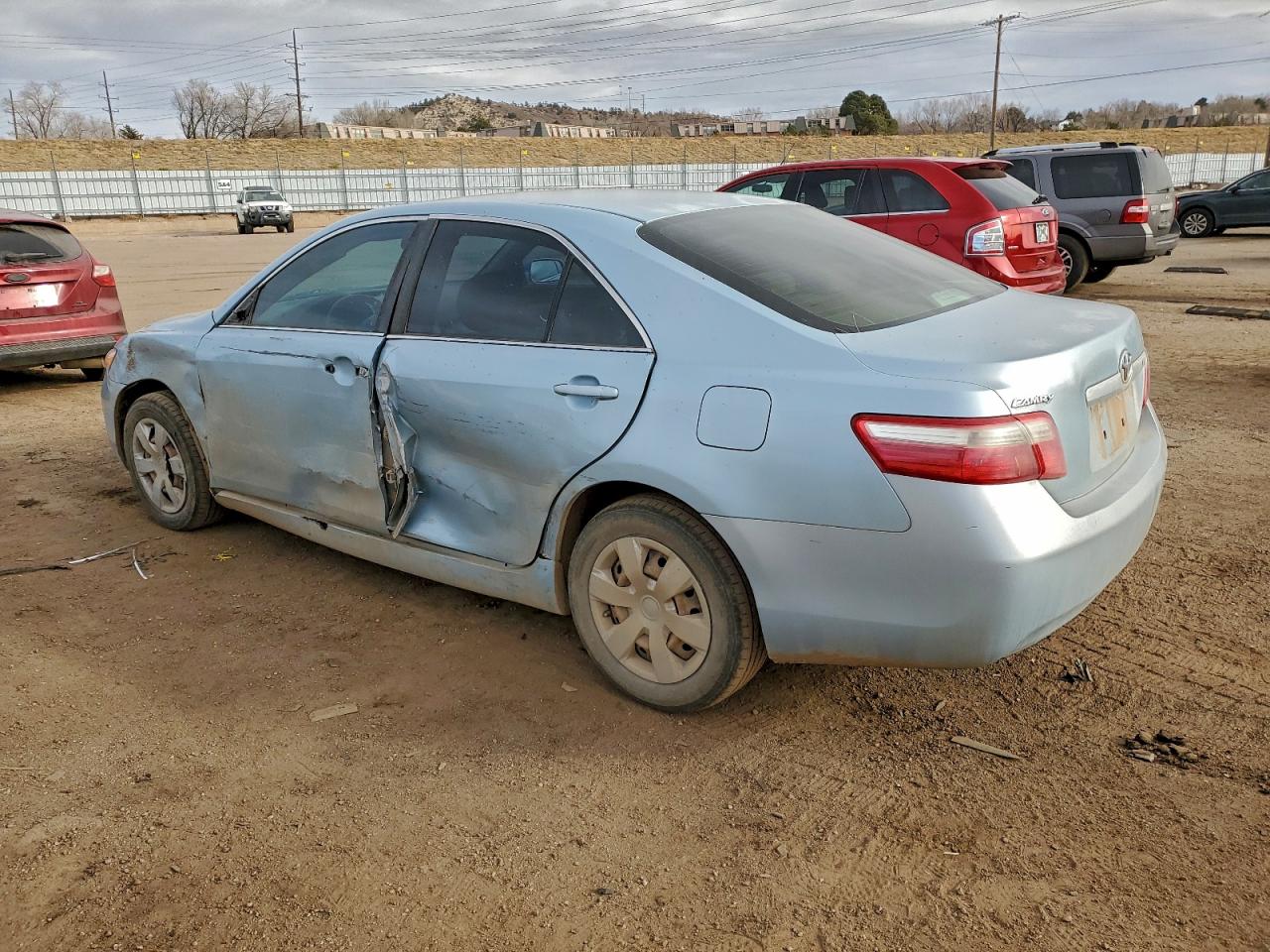 Toyota Camry Ce Image 2