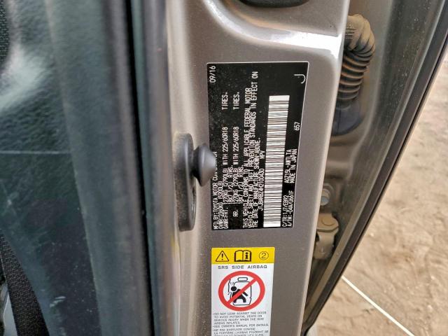 Lexus NX 200t Base Image 8