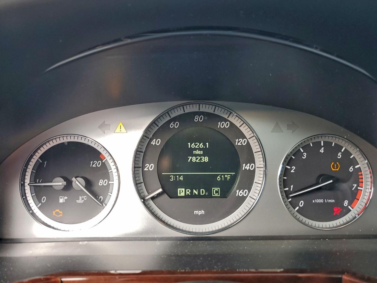 Mercedes-Benz GLK 350 4matic Image 10