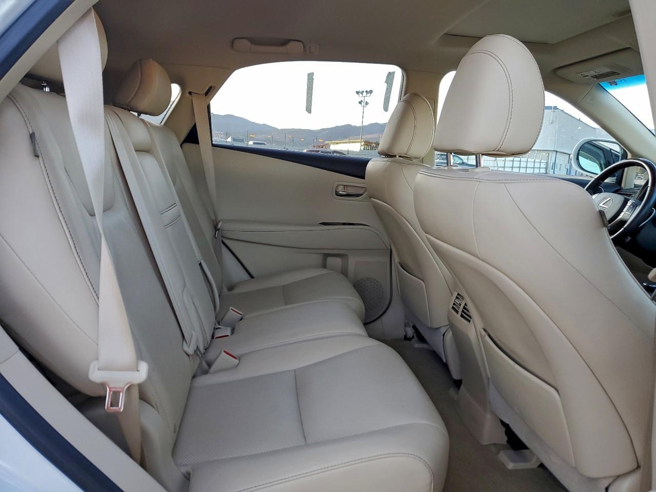 Lexus RX 350 Base Image 5