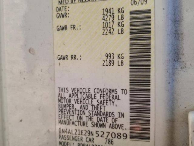 Nissan Altima 2.5 Image 8