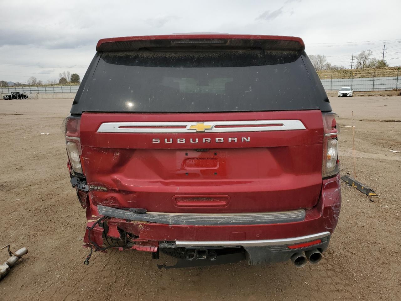 Chevrolet Suburban K1500 High Country Image 5