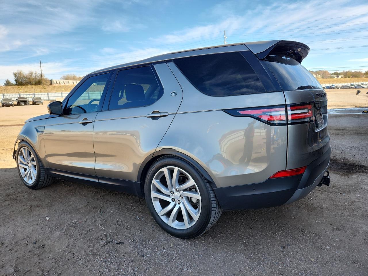 Land Rover Discovery First Edition Image 13