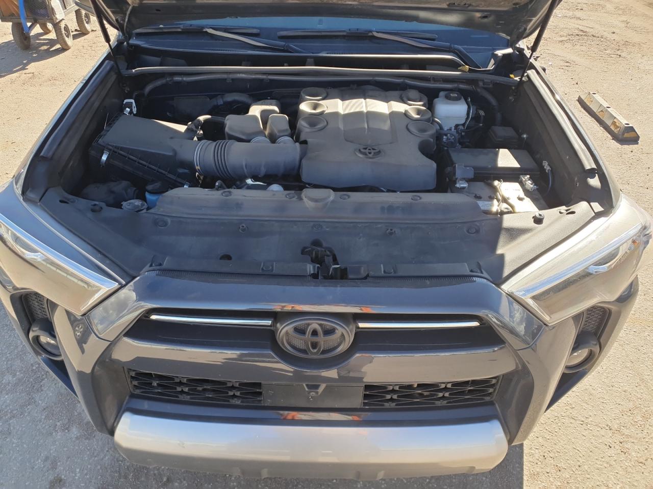 Toyota 4Runner Sr5 Premium Image 7