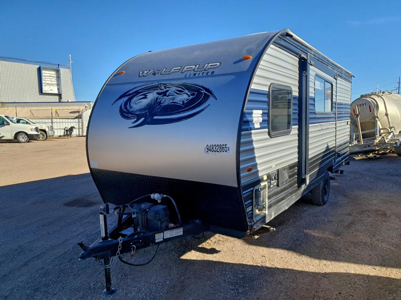 Cheo Trailer Image 2