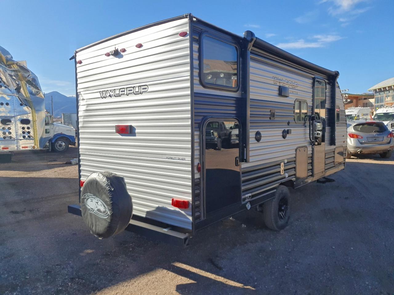 Cheo Trailer Image 5