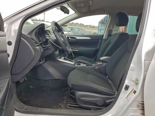 Nissan Sentra S Image 8