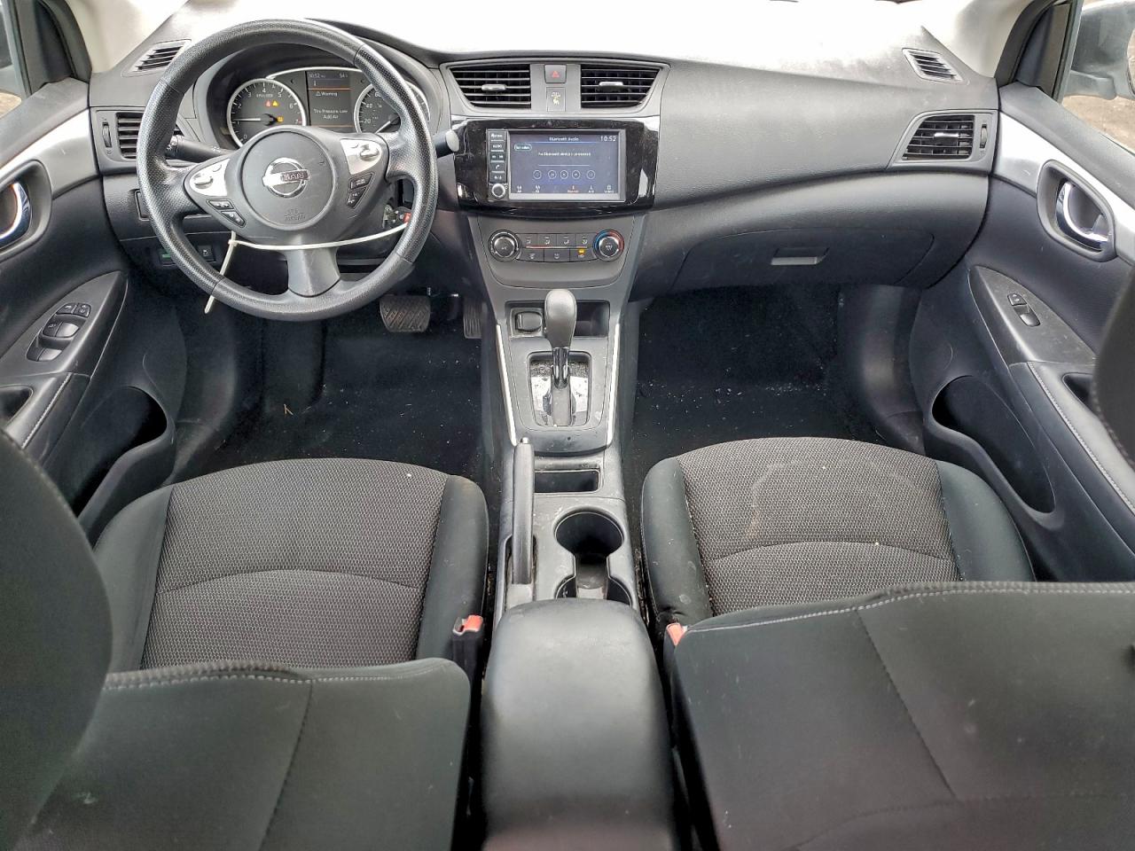 Nissan Sentra S Image 7