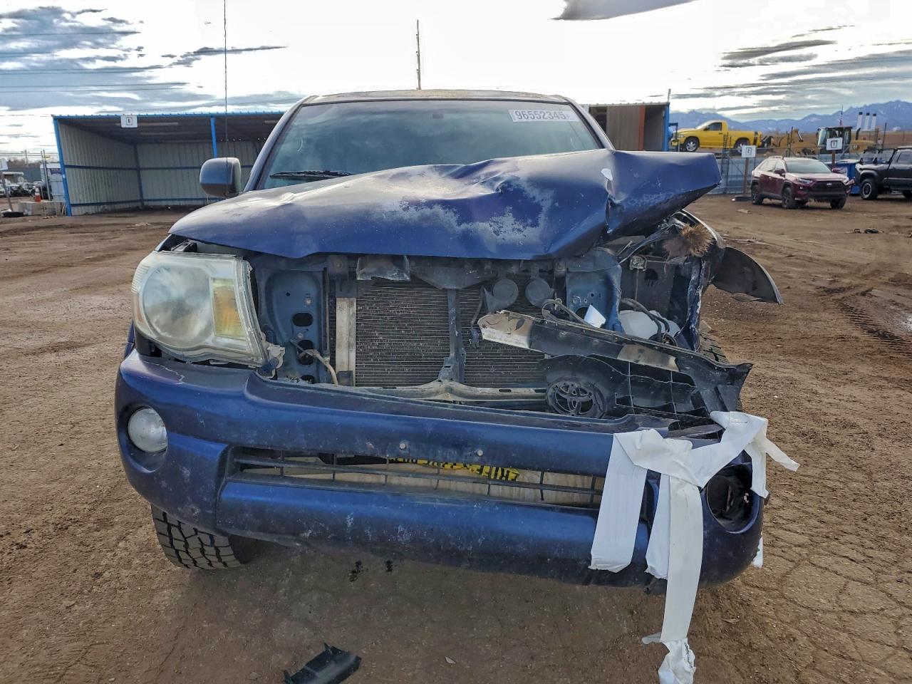 Toyota Tacoma Double Cab Image 4