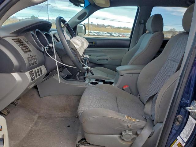 Toyota Tacoma Double Cab Image 6