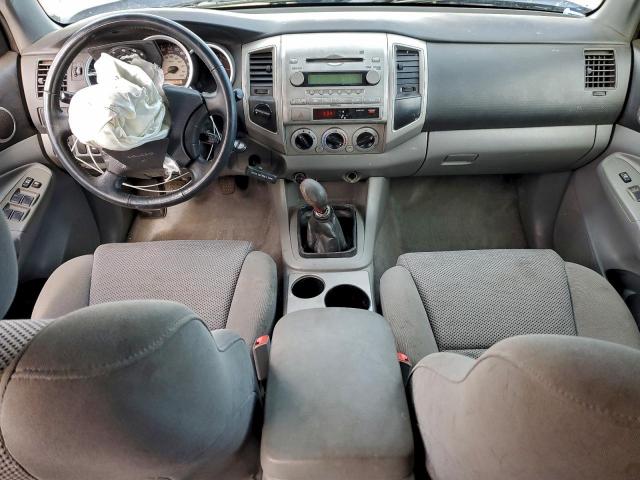 Toyota Tacoma Double Cab Image 5