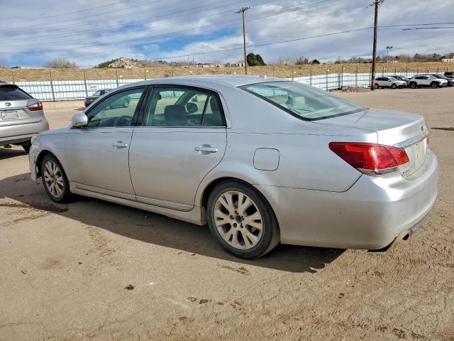 Toyota Avalon Base Image 3