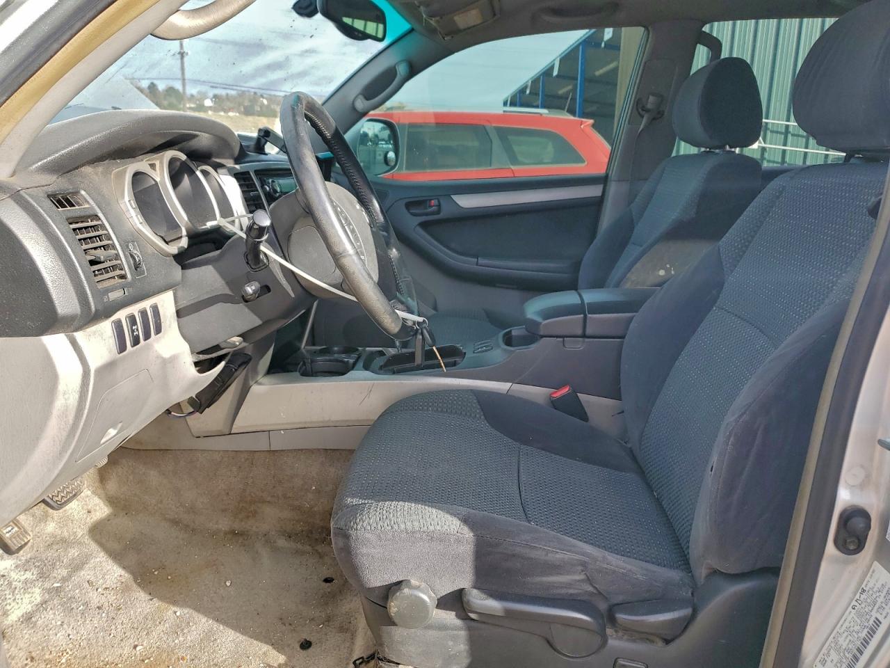 Toyota 4Runner Sr5 Image 4