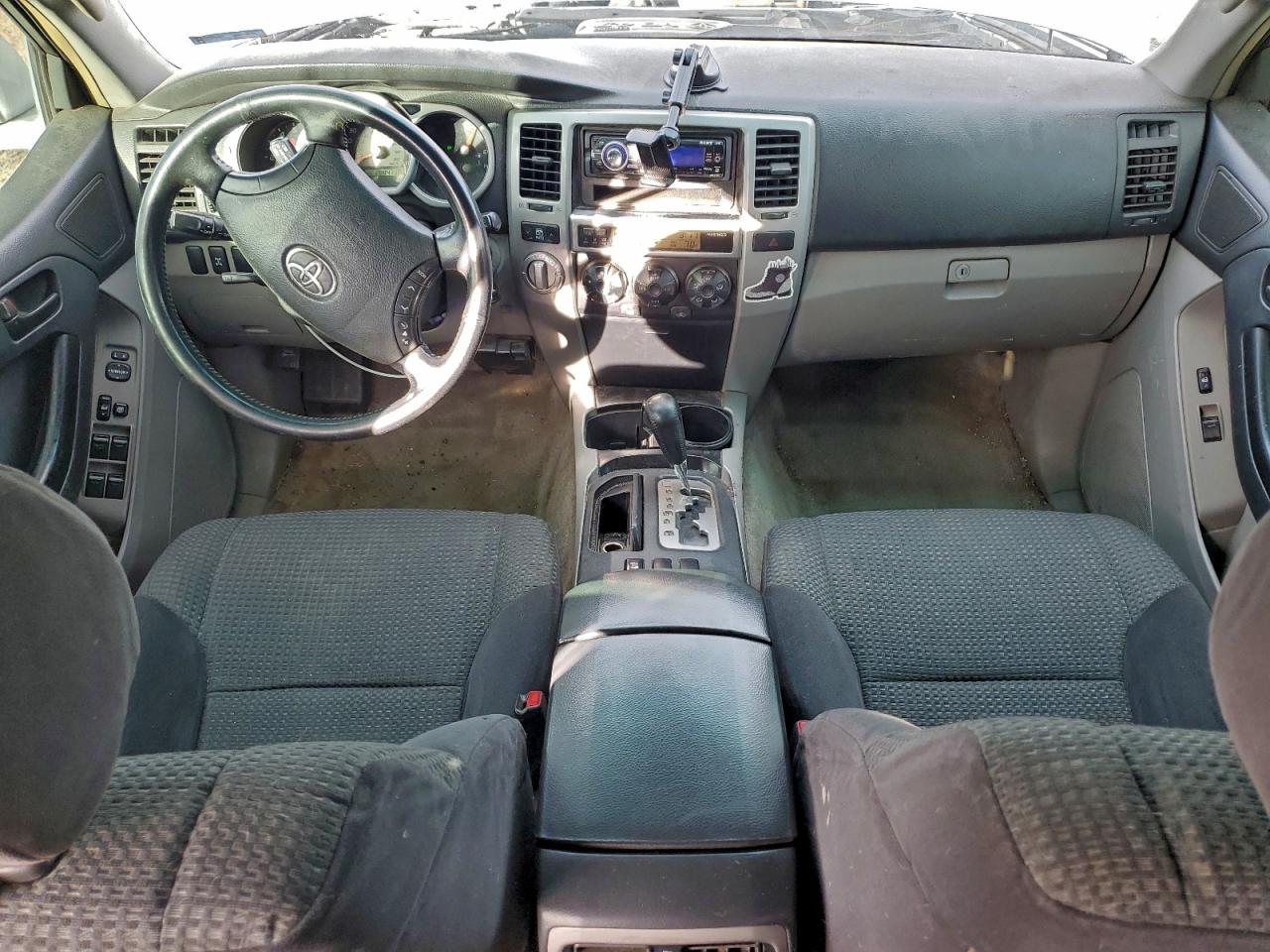 Toyota 4Runner Sr5 Image 8