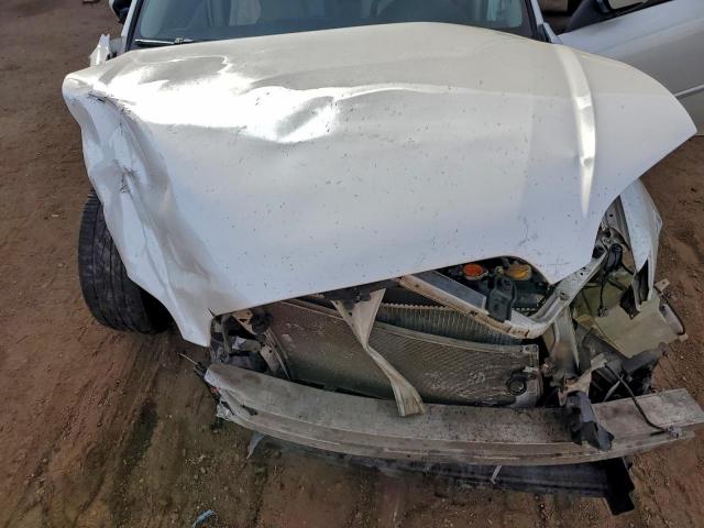 Subaru Legacy 2.5i Image 7