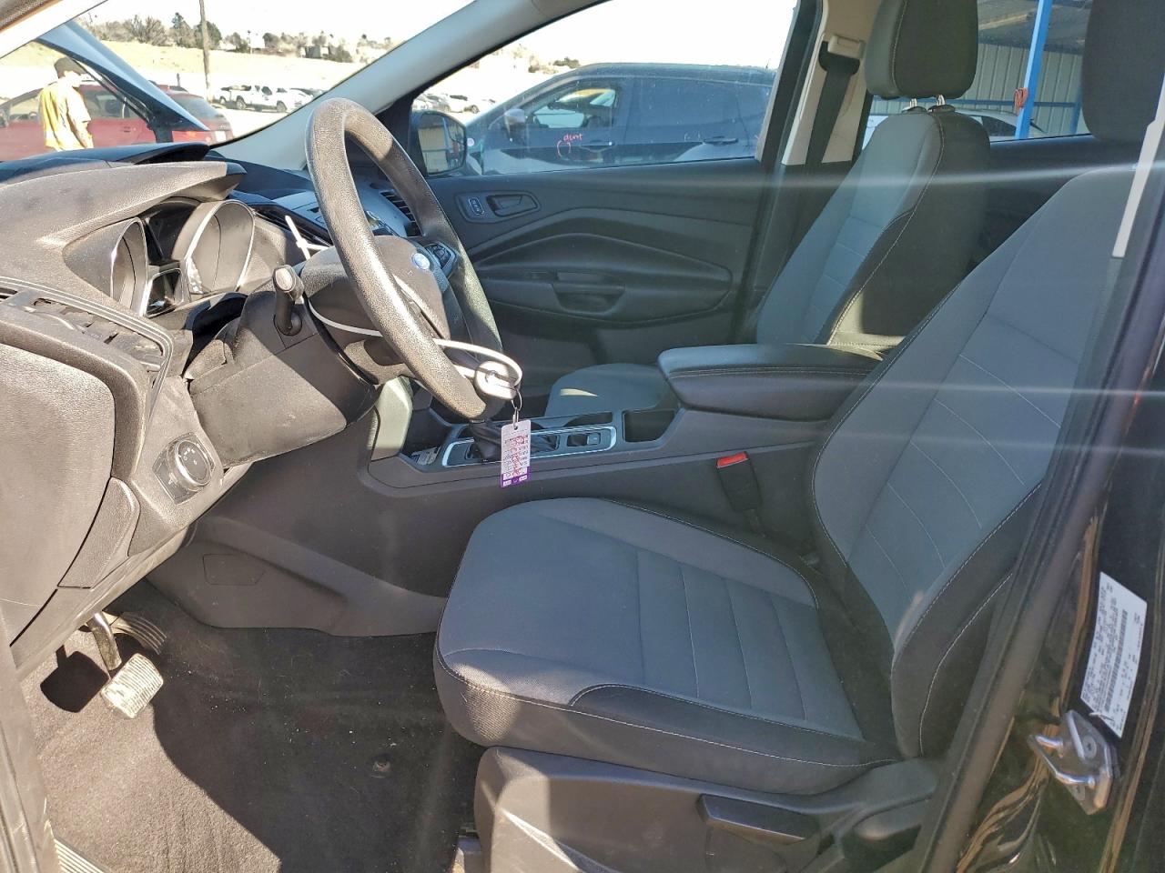 Ford Escape S Image 2