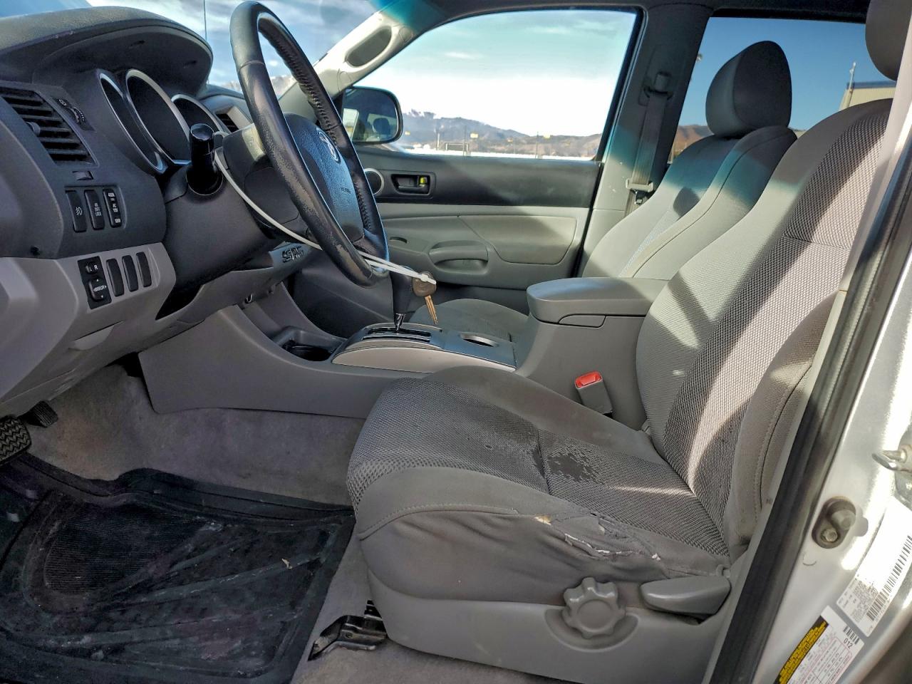 Toyota Tacoma Double Cab Image 5