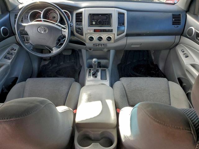 Toyota Tacoma Double Cab Image 6