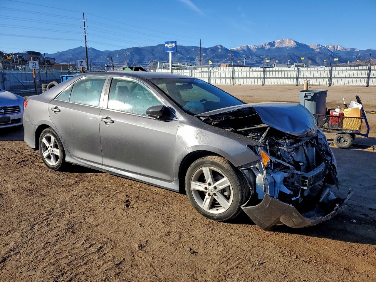 Toyota Camry L Image 5