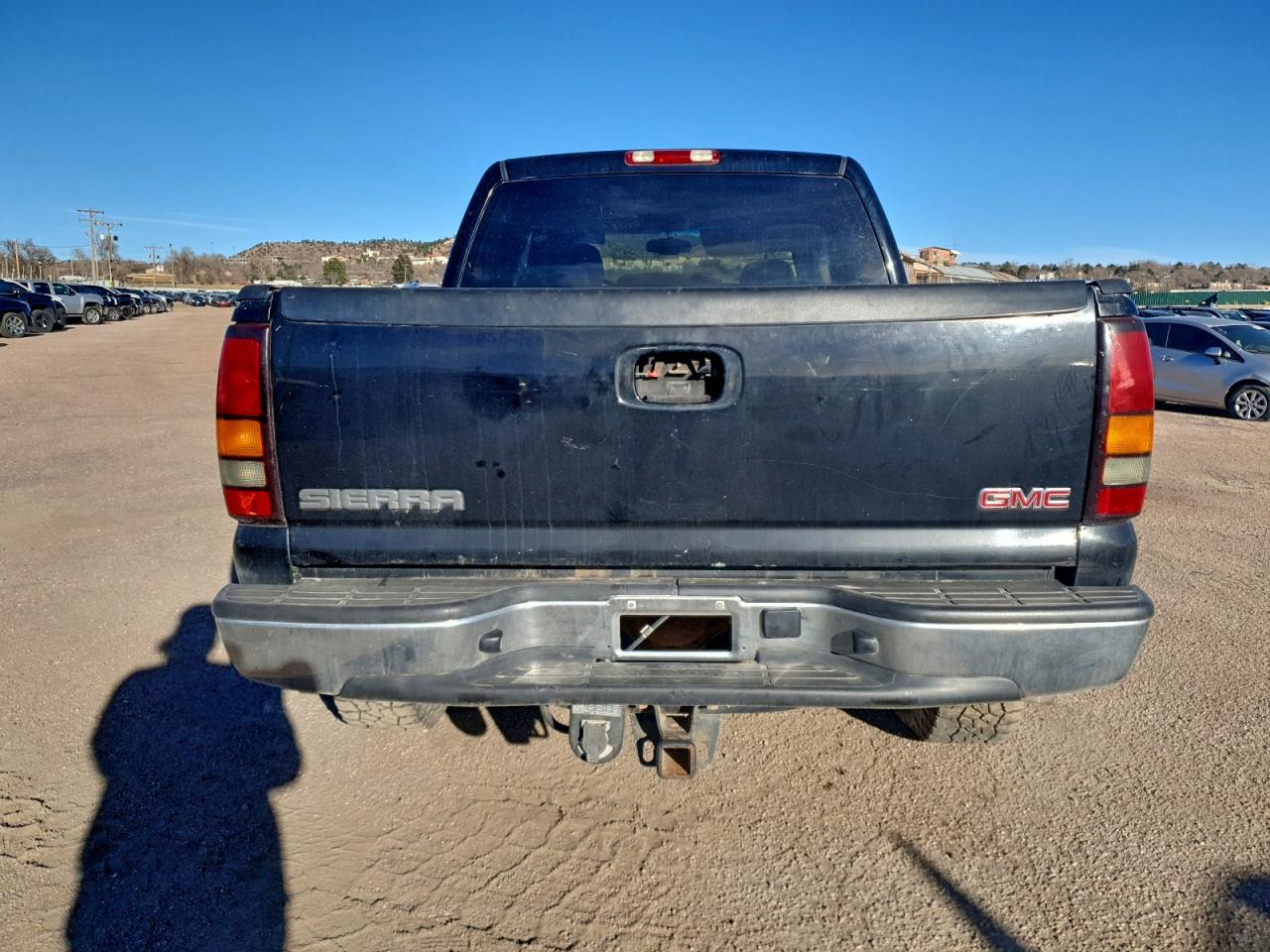 GMC Sierra K1500 Image 2
