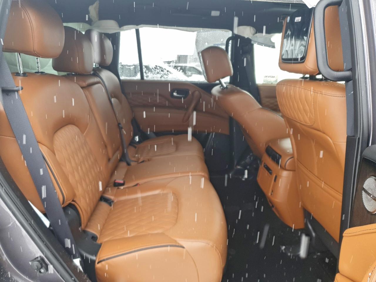 INFINITI Qx Sensory Image 11