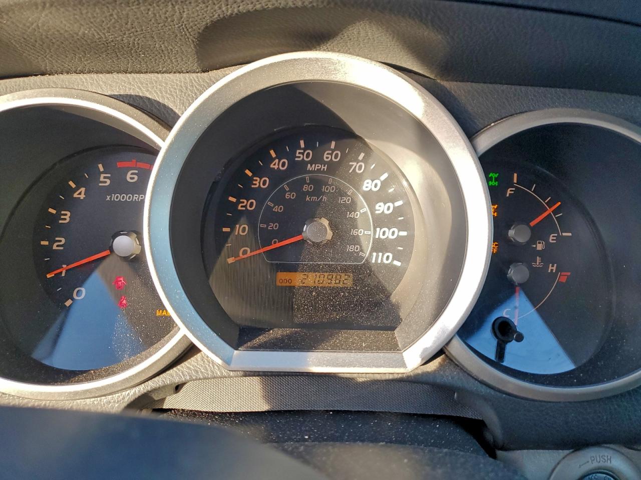 Toyota 4Runner Sr5 Image 5