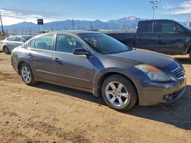 Nissan Altima 2.5 Image 3