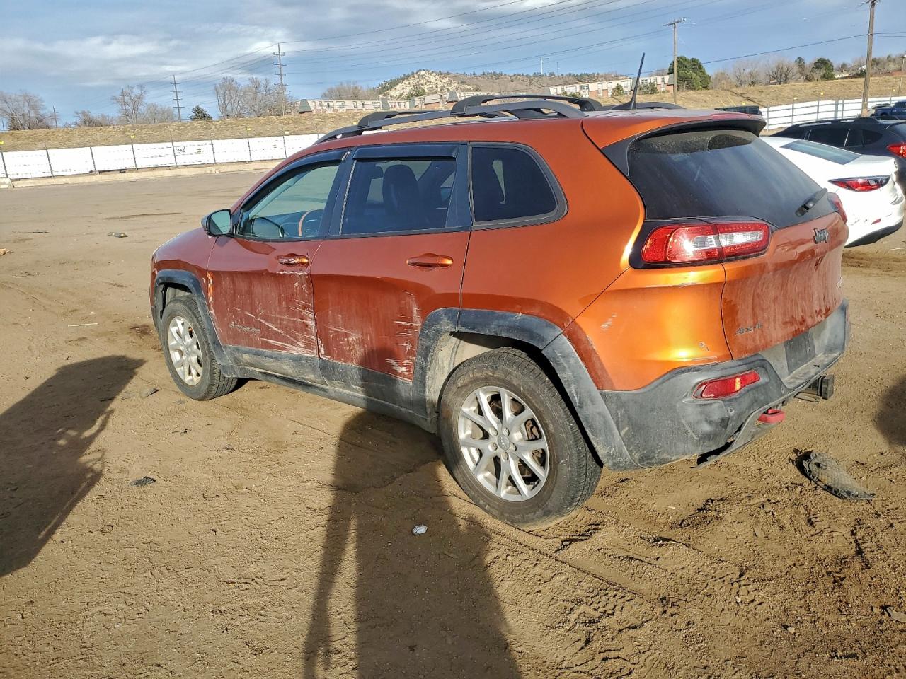 Jeep Cherokee Trailhawk Image 2