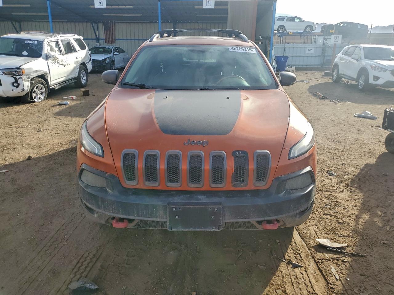 Jeep Cherokee Trailhawk Image 8