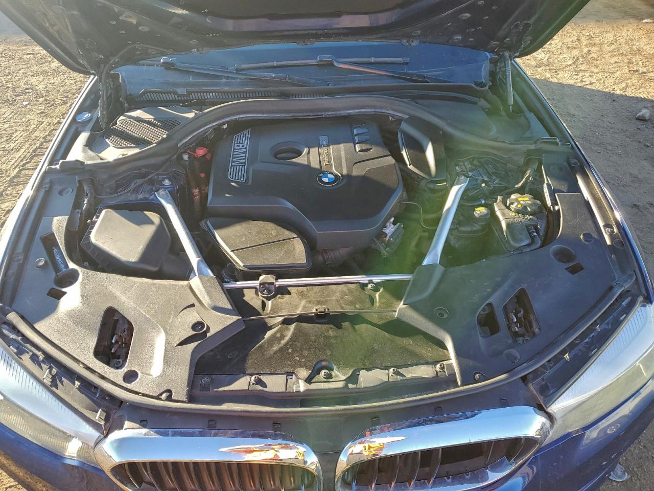 BMW 5 Series Xi Image 8