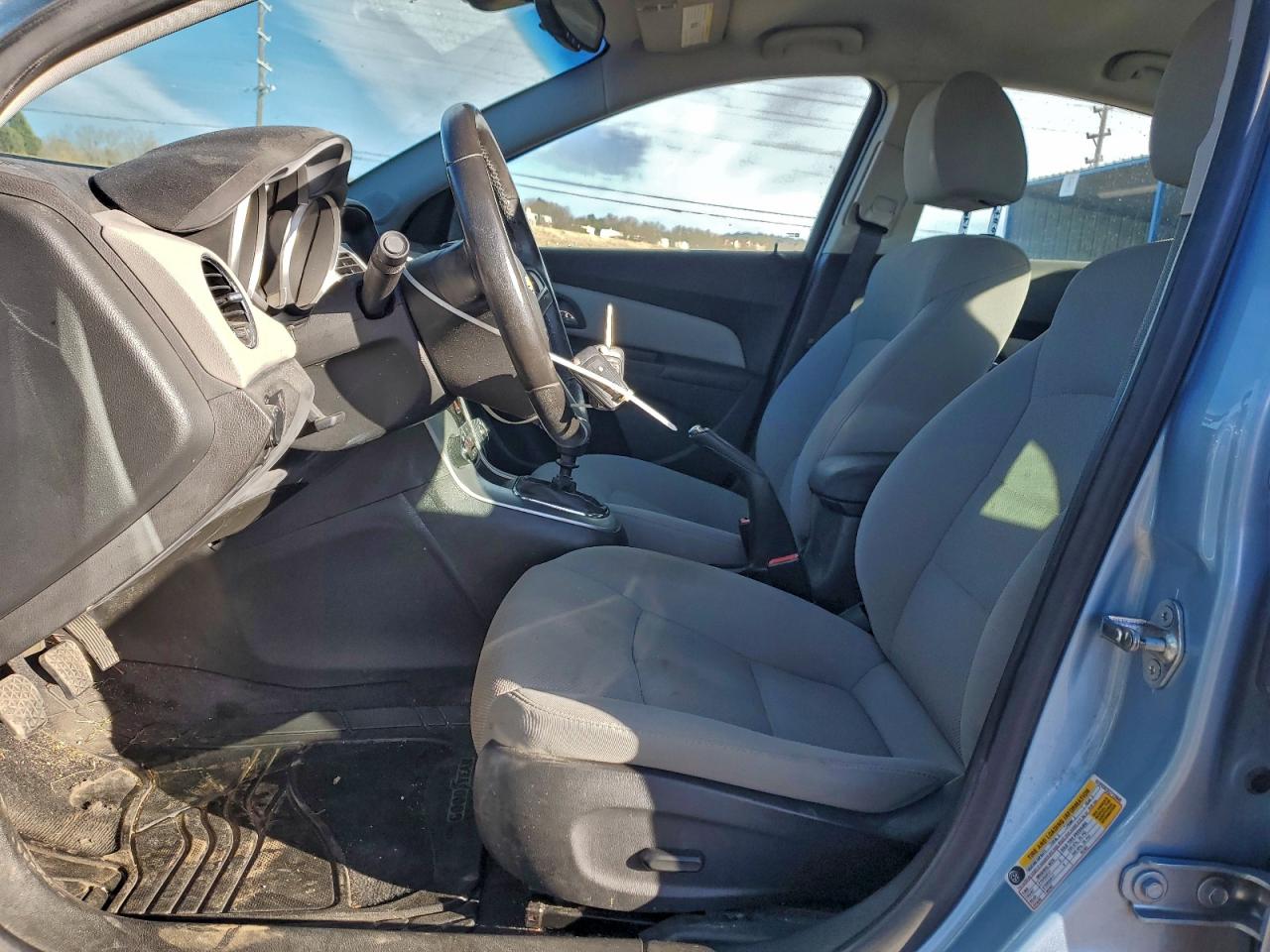 Chevrolet Cruze Eco Image 9