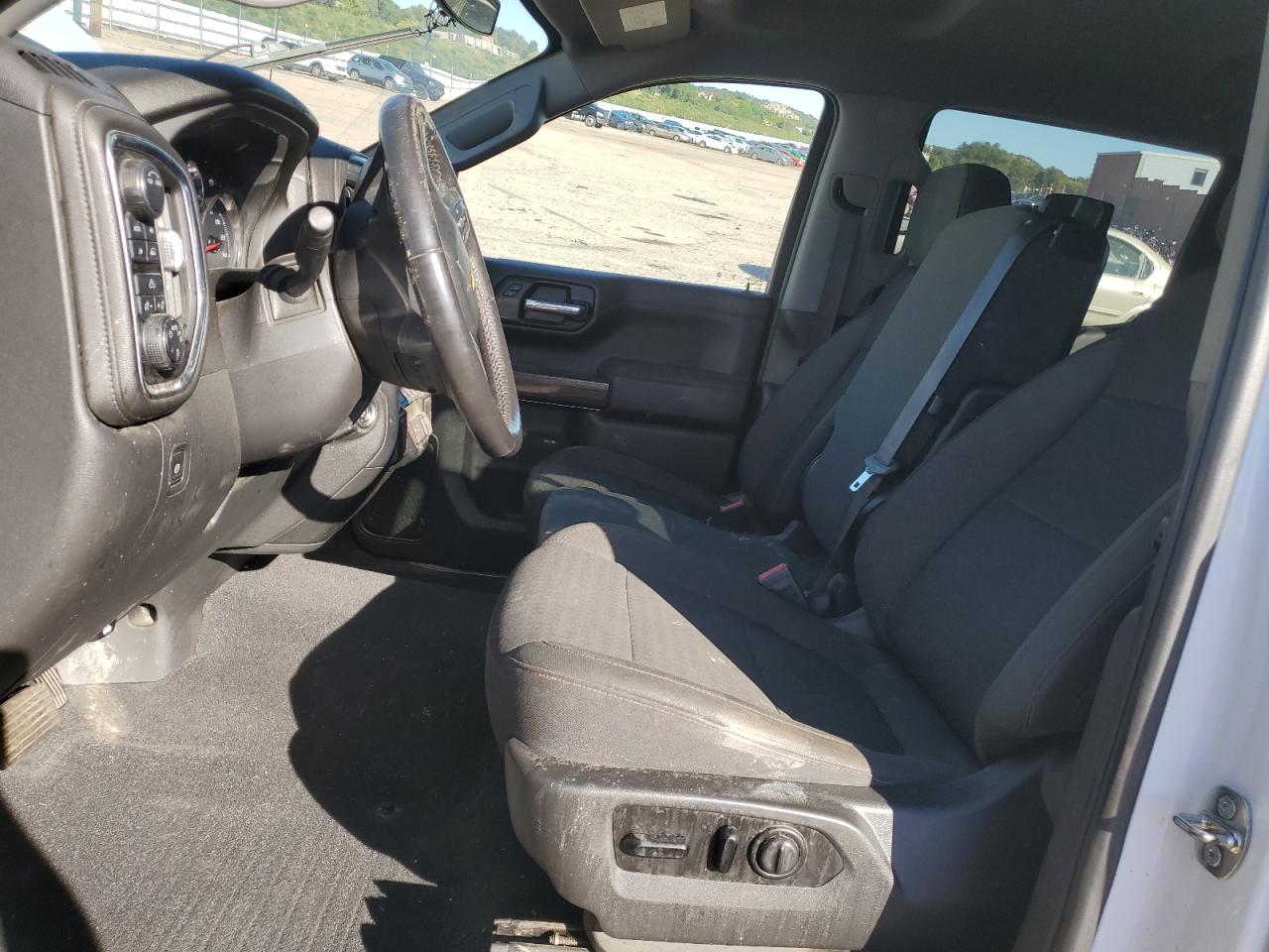 Chevrolet Silverado 1500 K1500 Lt Image 8