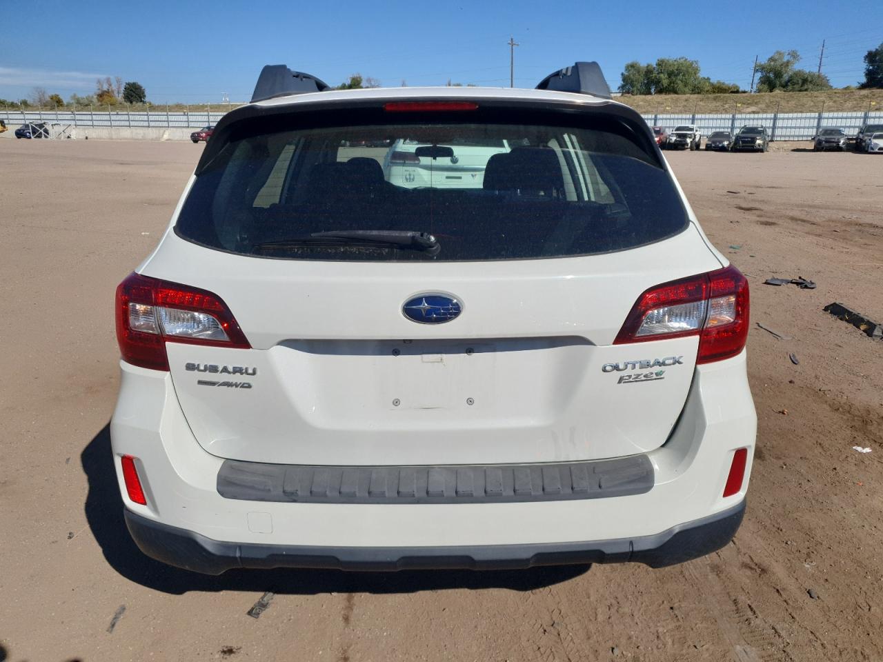 Subaru Outback 2.5i Image 7