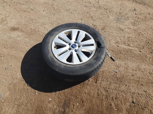 Subaru Outback 2.5i Image 13