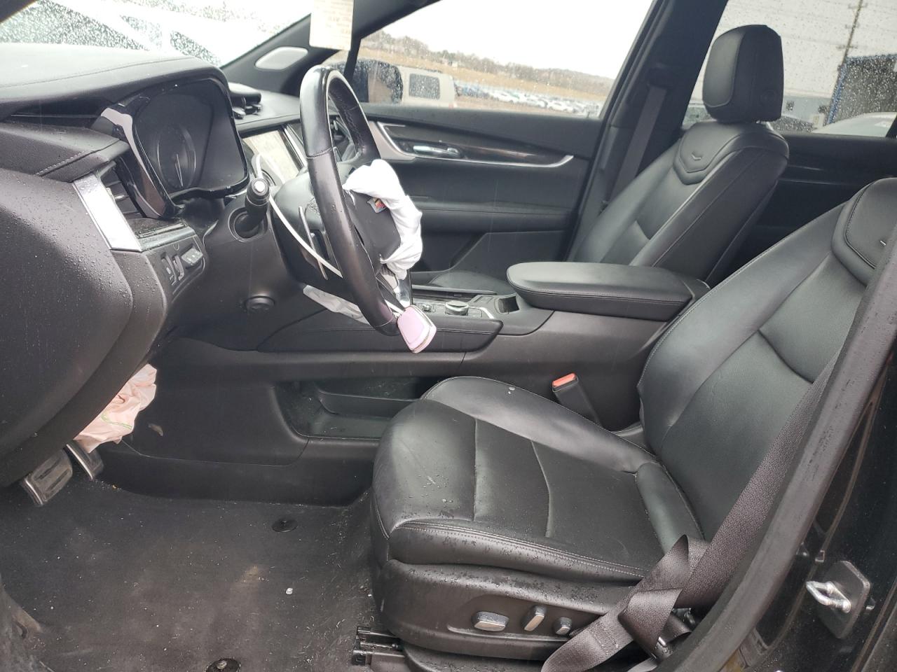 Cadillac XT6 Sport Image 13