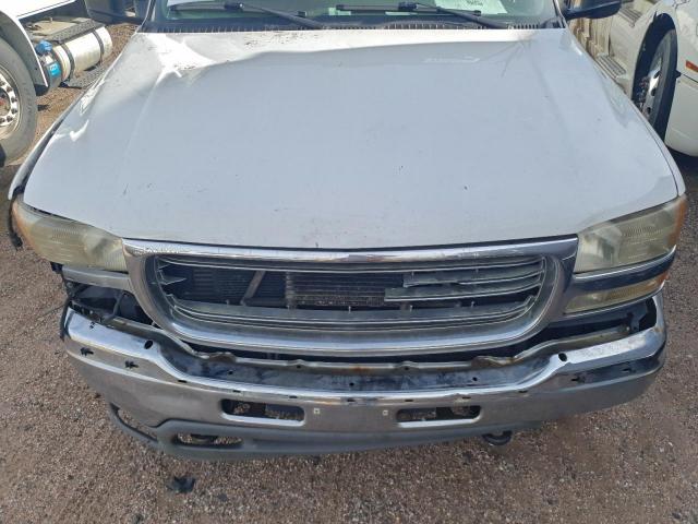 GMC Sierra K3500 Image 11