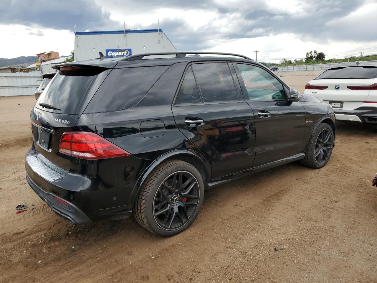 Mercedes-Benz GLE 63 Amg-s 4matic Image 3