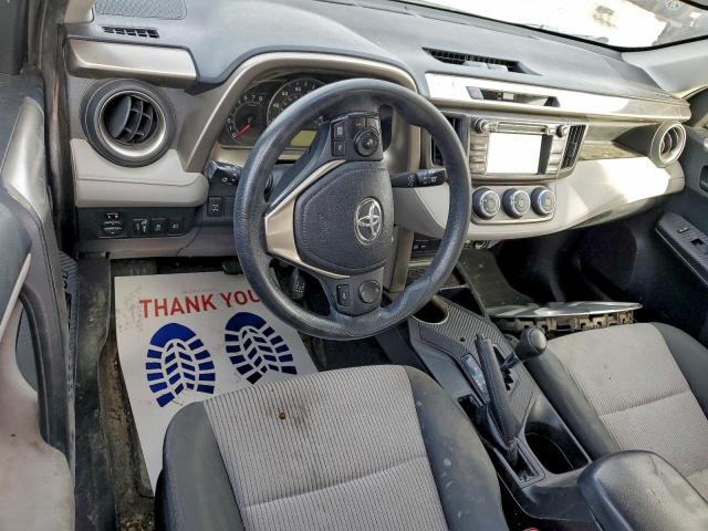 Toyota RAV4 Le Image 10