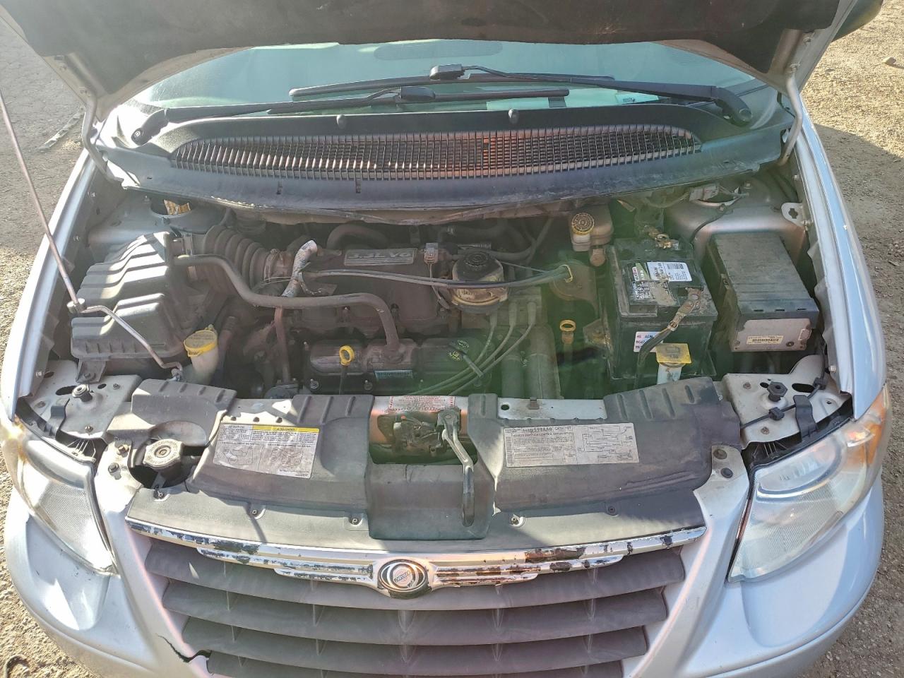 Chrysler Minivan Lx Image 3