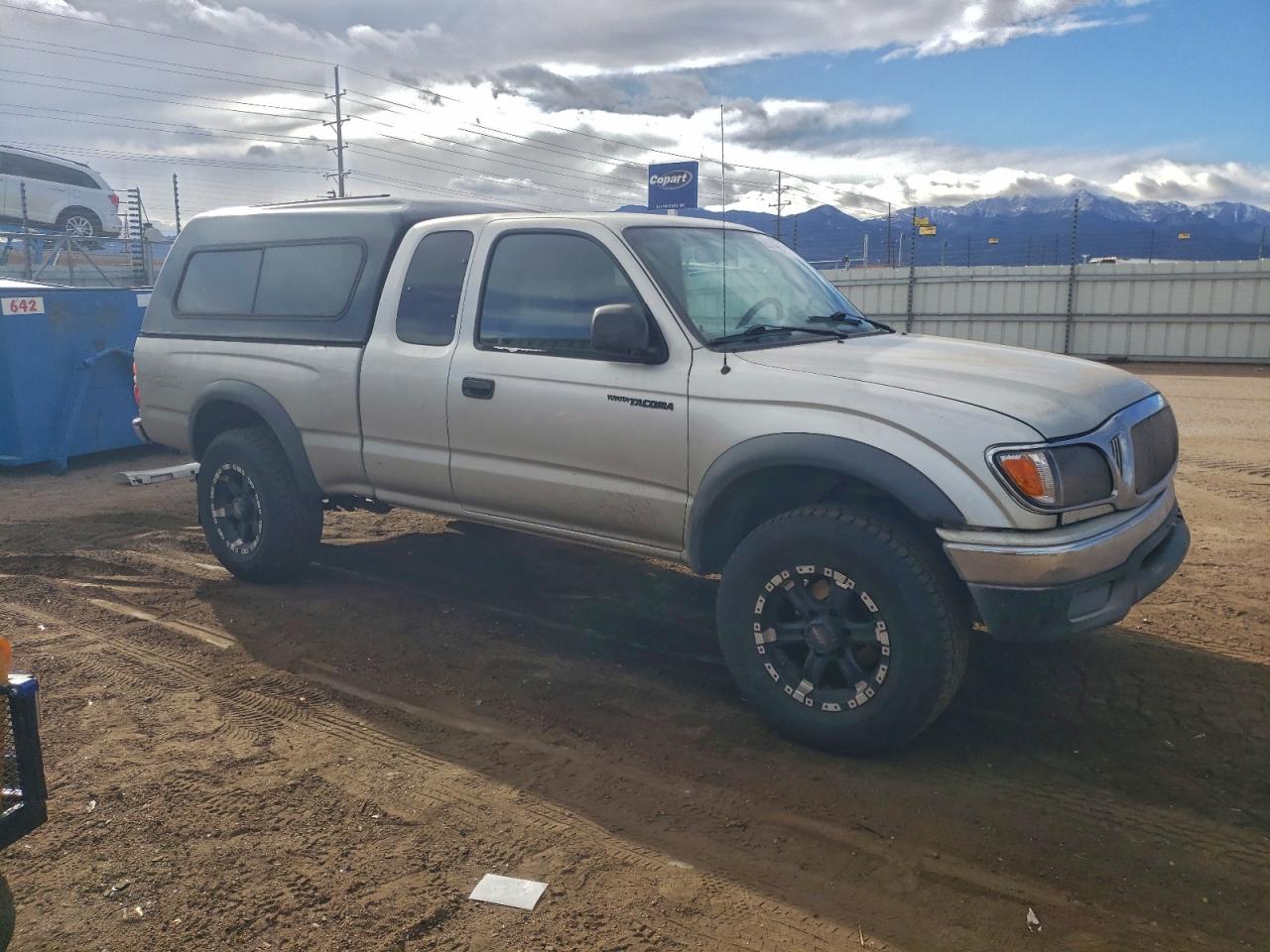 Toyota Tacoma Xtracab Image 4