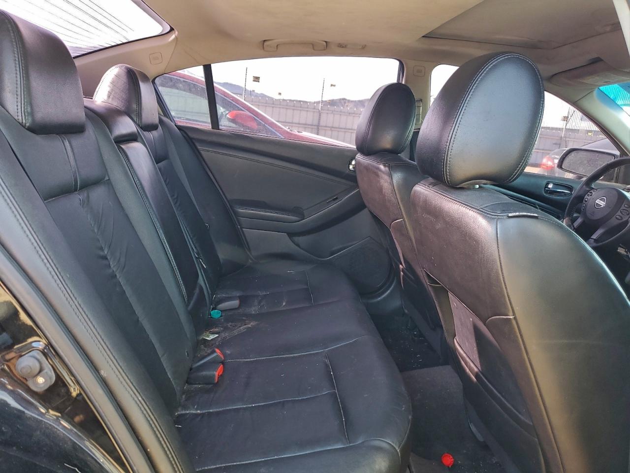 Nissan Altima Sr Image 5