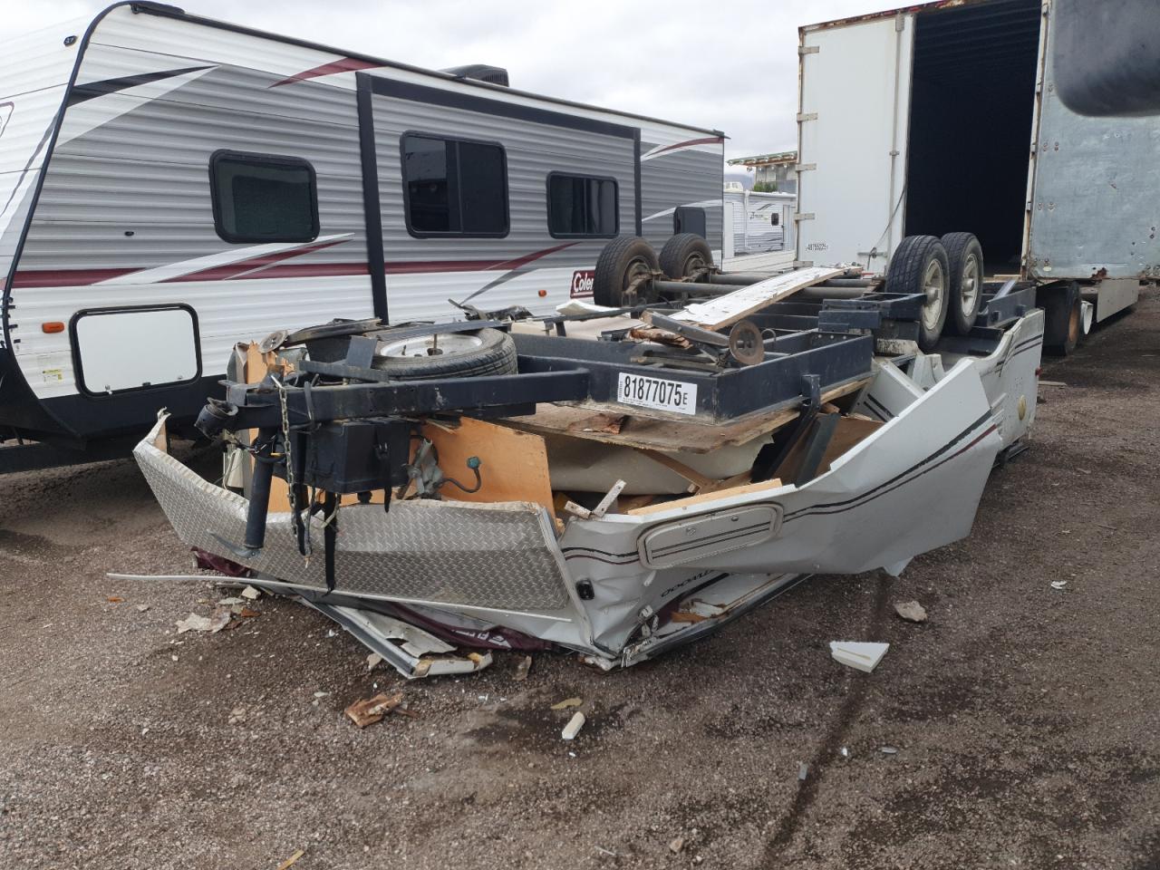 Fleetwood Trailer Image 3