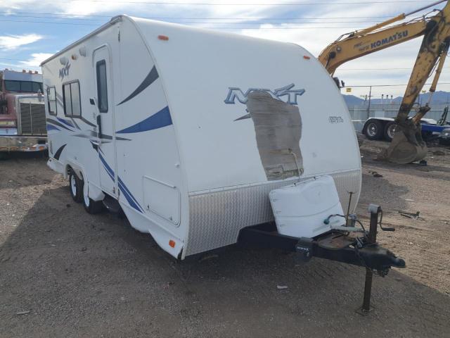  Salvage Coyo Trailer