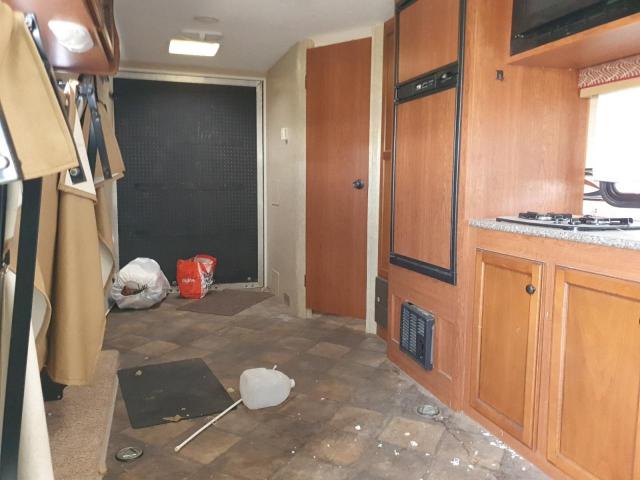 Coyo Trailer Image 6