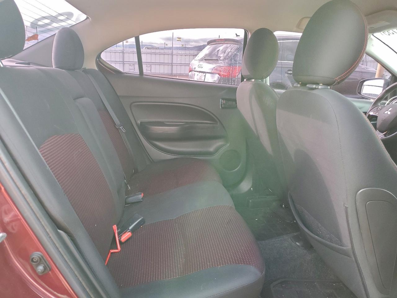 Mitsubishi Mirage G4 Se Image 11