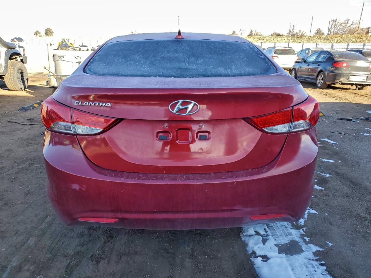 Hyundai ELANTRA Gls Image 2