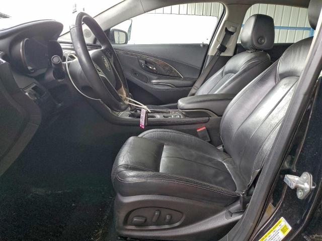 Buick LaCrosse Image 2