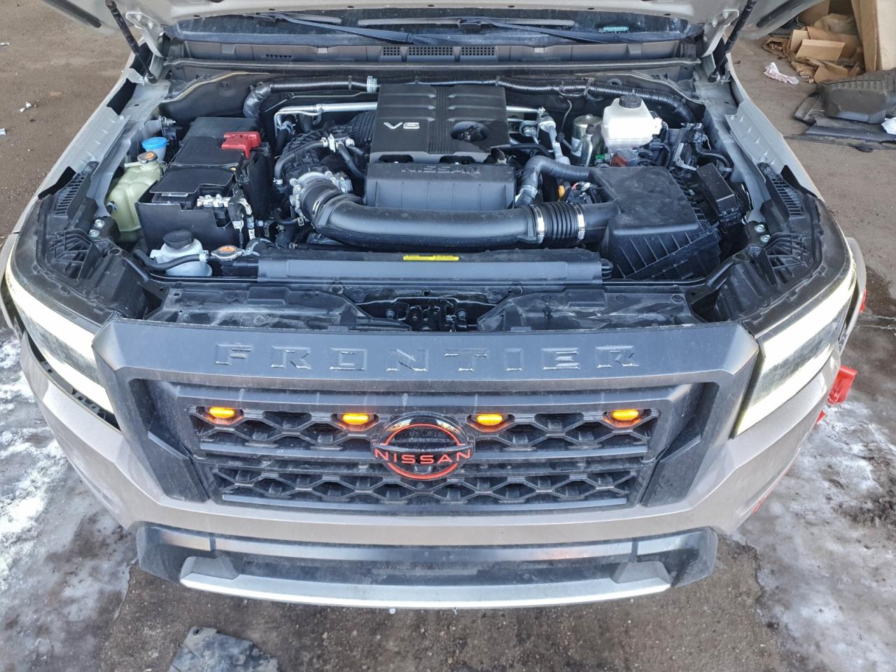 Nissan Frontier S Image 12