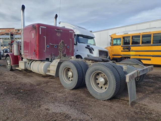 Peterbilt 389 Image 3